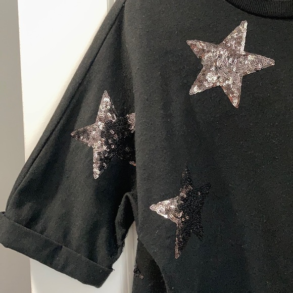 Top - Picture 2 of 4